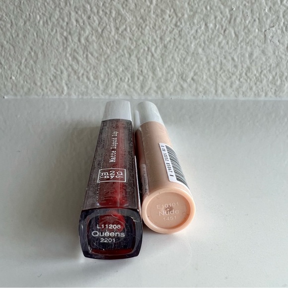 Set of 2 m2ü NYC Products Matte Liquid Lipstick in Queens and Eye Primer - Picture 6 of 6
